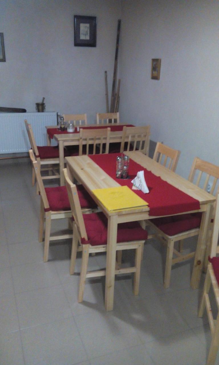 בית הארחה Dobra 	Casa Cosmin מראה חיצוני תמונה